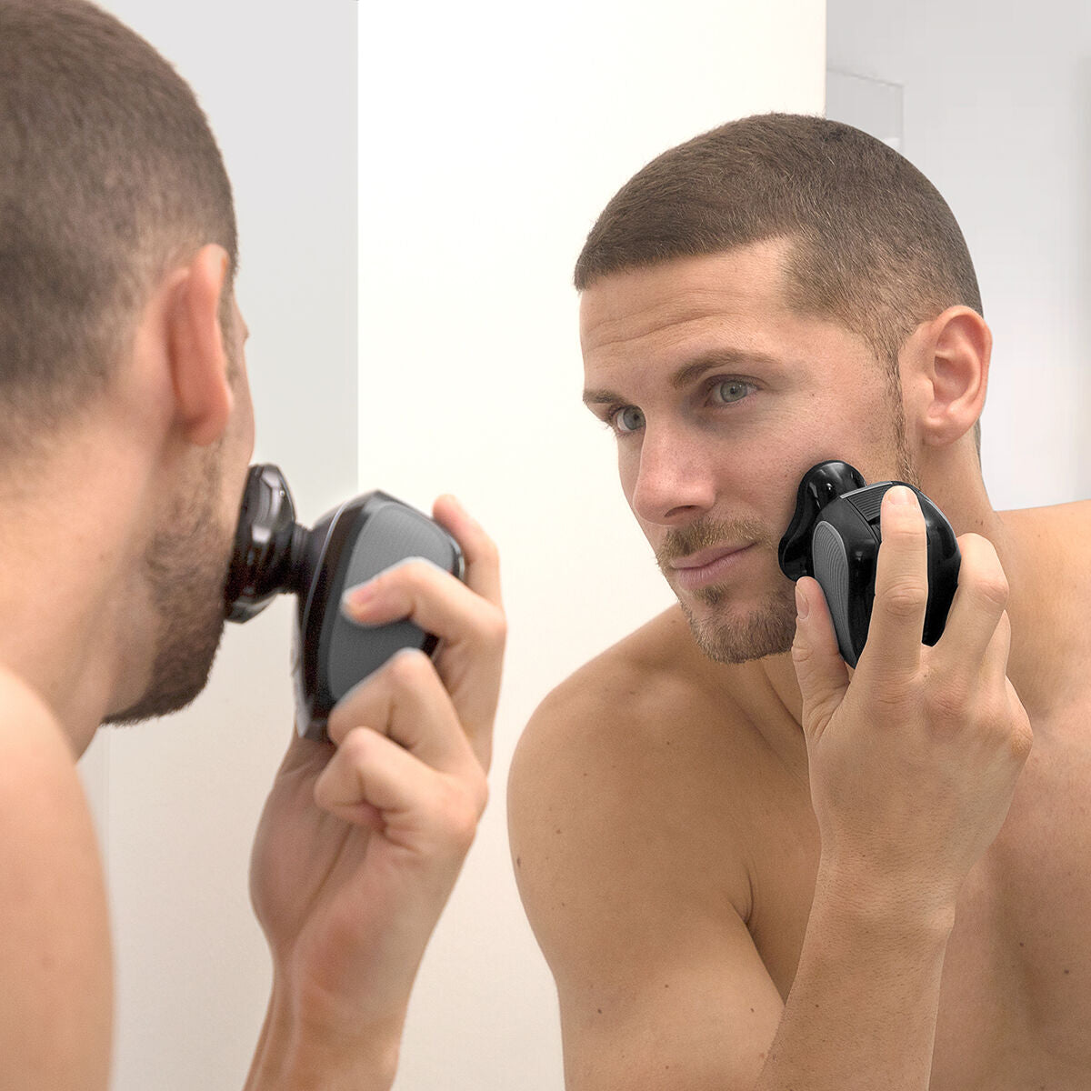 Wiederaufladbarer Ergonomischer 5 in 1 Rasierapparat Shavestyler InnovaGoods